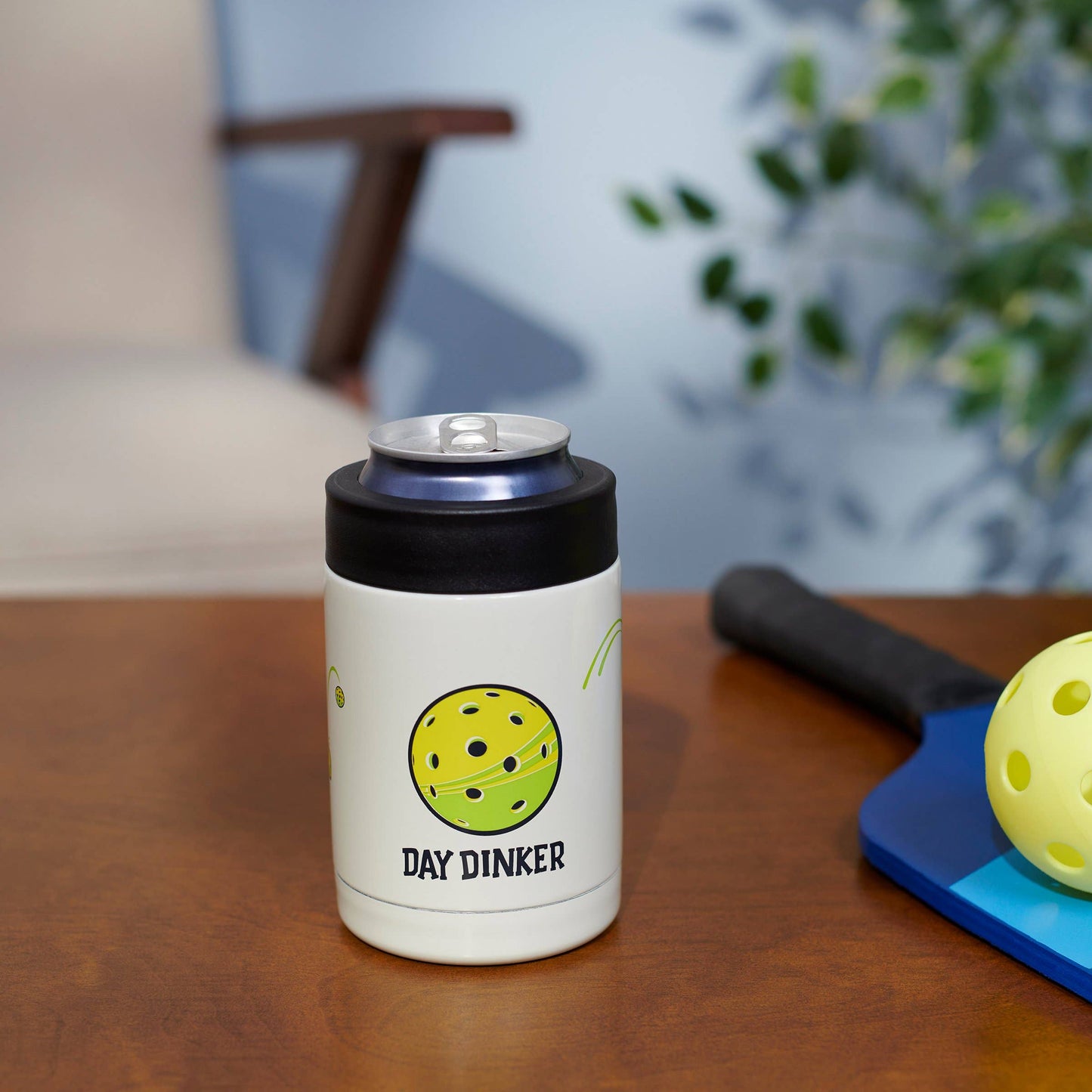 Day Dinker Can Cooler