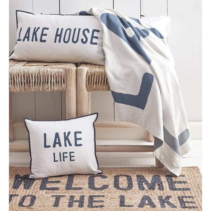 Santa Barbara Design Studio by Creative Brands - Face to Face Luxe Throw - Lake Ombre