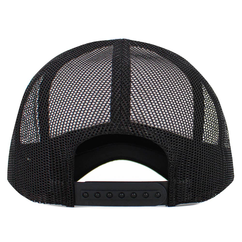 WAKE LAKE Mesh Back Trucker Hat