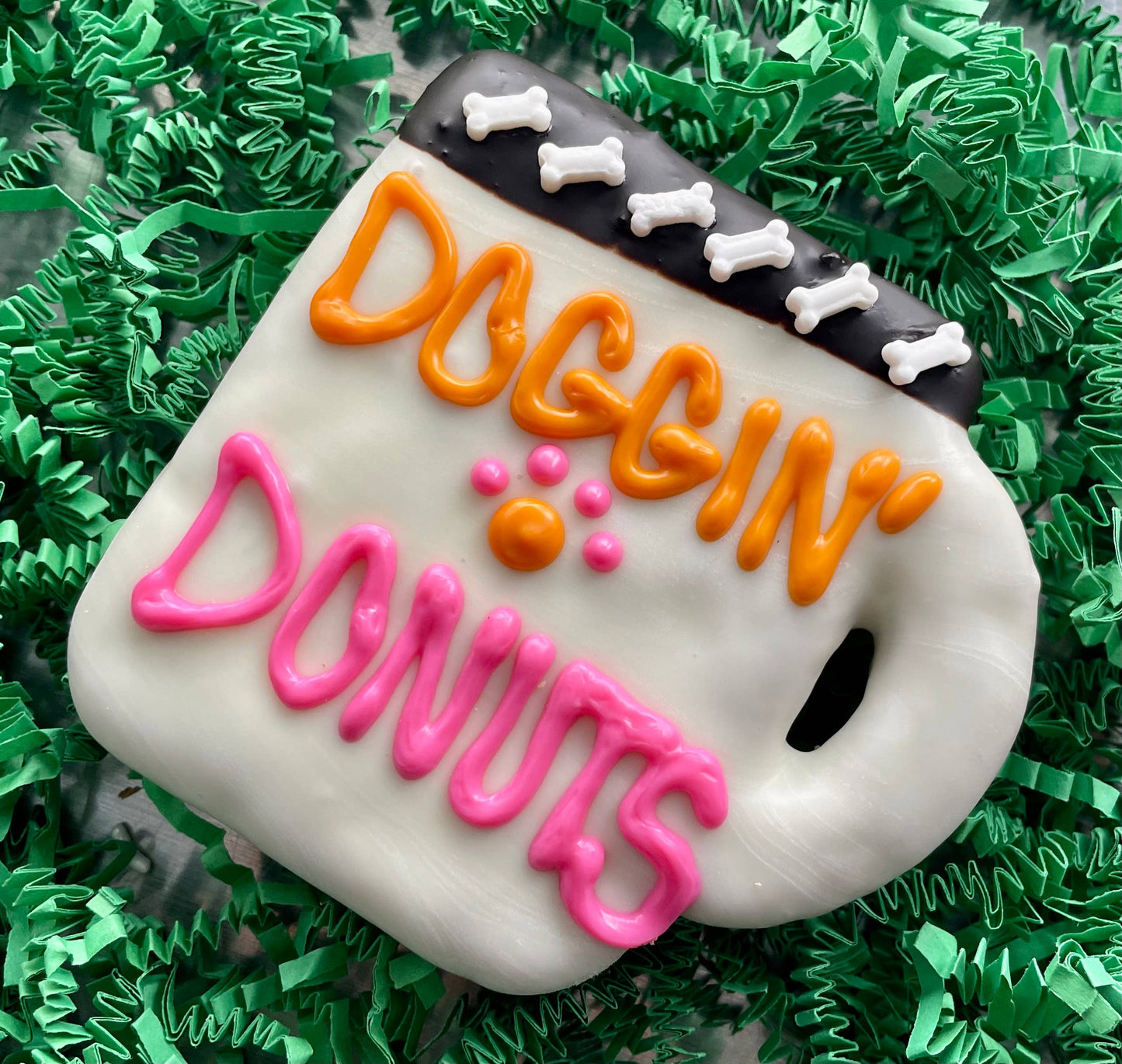 DOGGIN’ DONUTS coffee dog treats