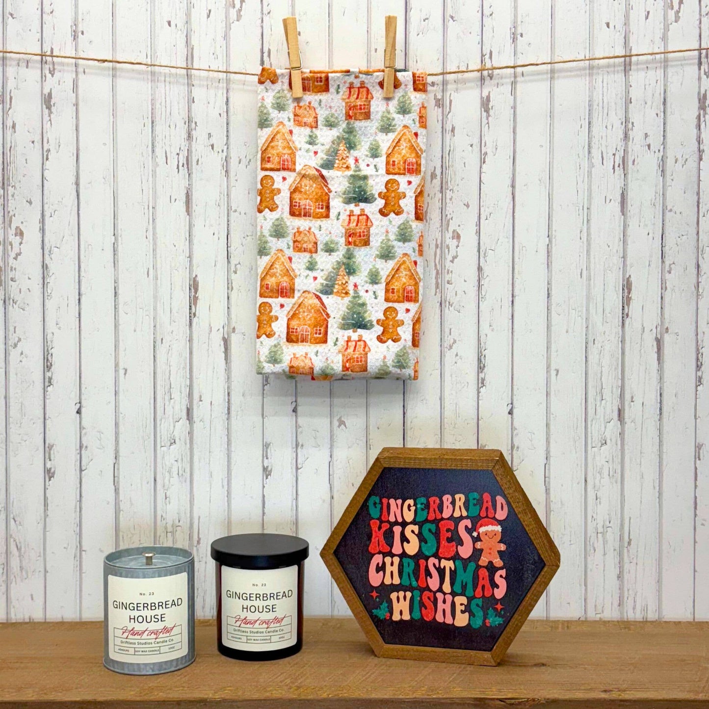 Gingerbread House Farmhouse Christmas Candle -