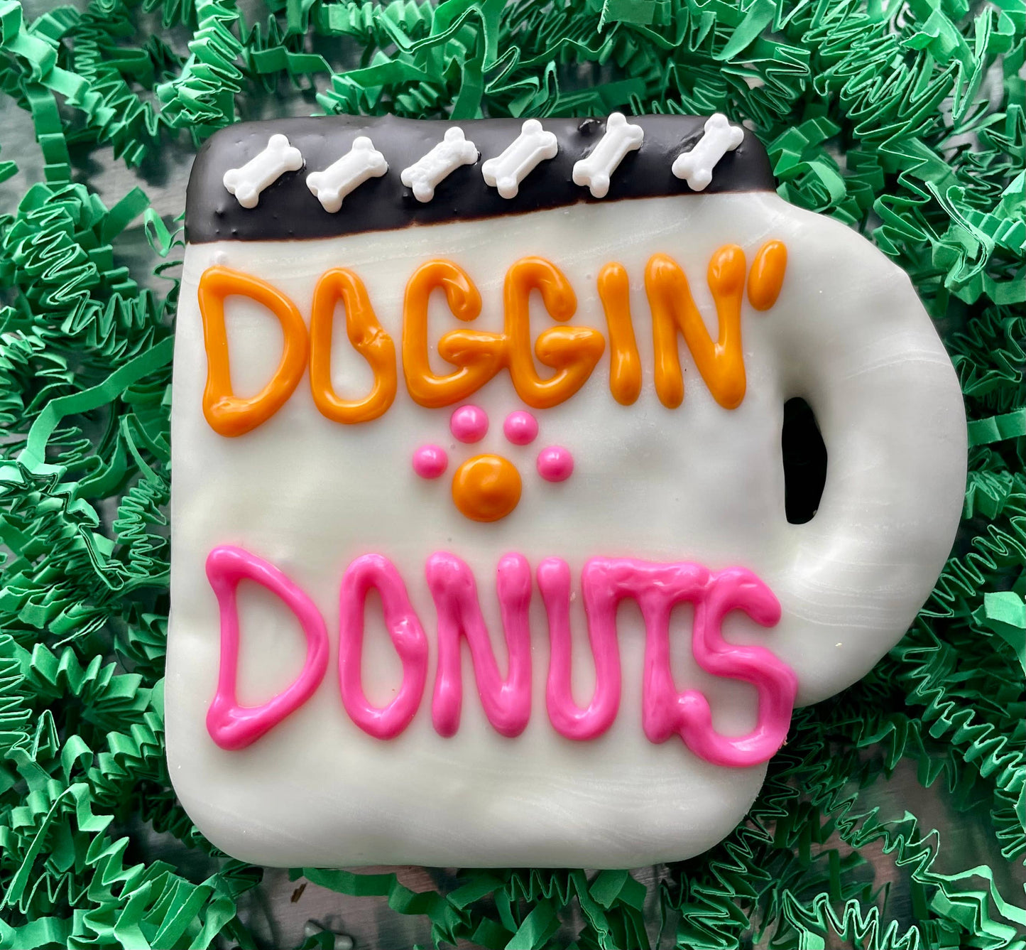 DOGGIN’ DONUTS coffee dog treats